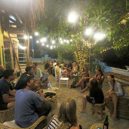 Indigo Motel Karimunjawa Buitenkant foto